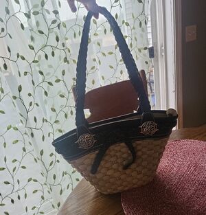 Brighton Brown Trim Woven Tote Zippee Closer